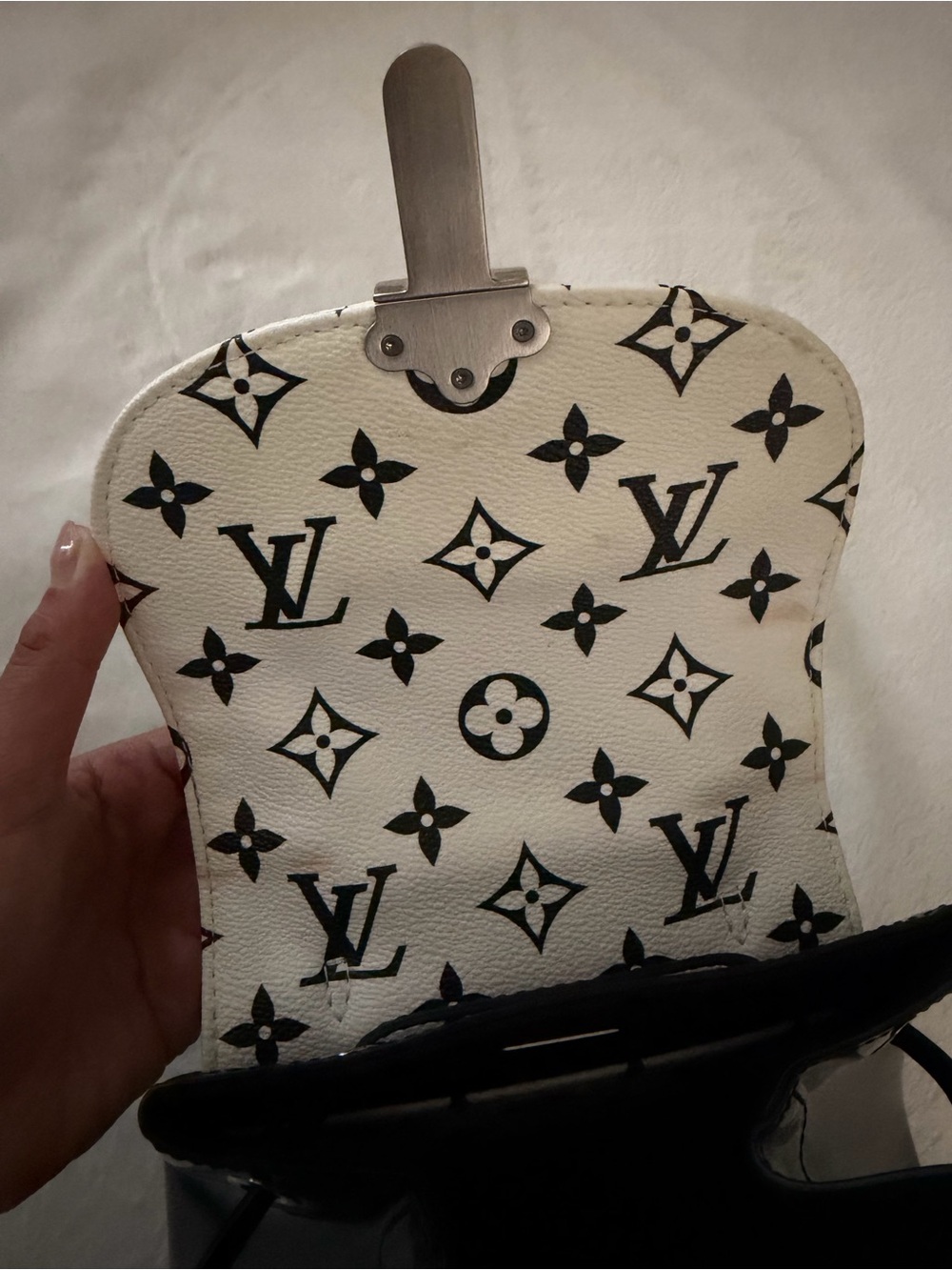 Louis Vuitton Black & White Monogram Vernis Hot Springs Backpack - Picture 6 of 12